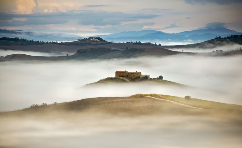 From Siena: Pienza and Montepulciano Small-Group Tour - An organic farm lunch with pecorino tasting (and real downtime)