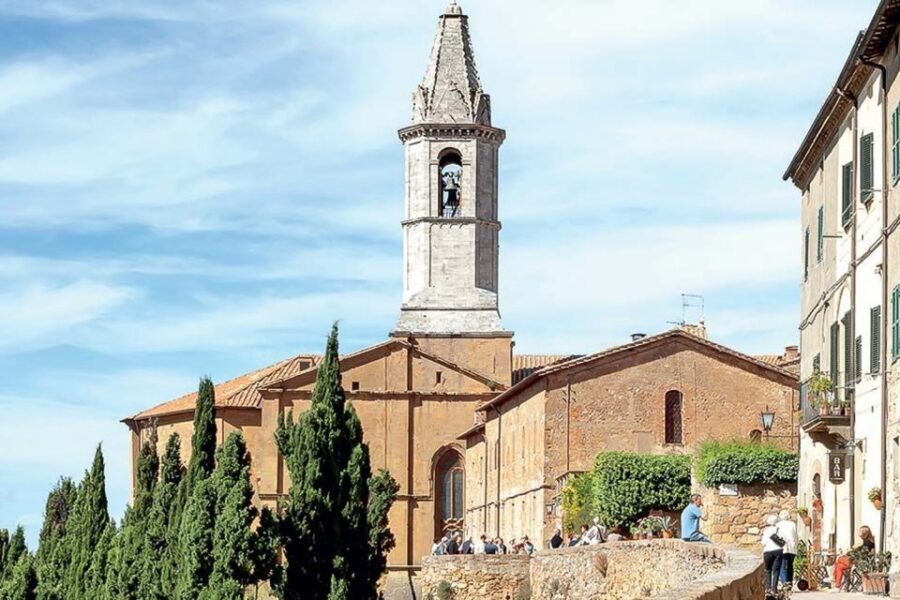 From Siena: Tuscany Hills Wine Tour - First Winery Stop: Chianti Tastings Plus Olive Oil Traditions
