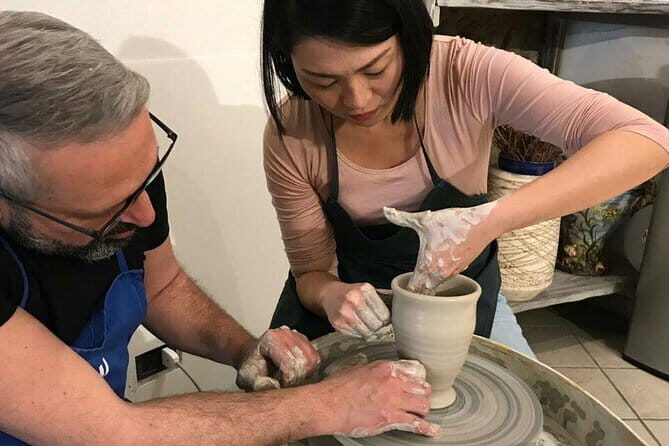 Handmade Tuscan Ceramics Masterclass in Montelupo - Hands-on throwing with Salvatore and the Montelupo bowl lesson