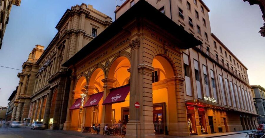 Hard Rock Cafe Florence with Set Menu for Lunch or Dinner - Piazza della Repubblica + Gambrinus Cinema: the setting