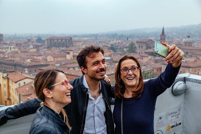 Highlights & Hidden Gems With Locals: Best of Bologna Private Tour - Piazza Maggiore: the square you can actually read