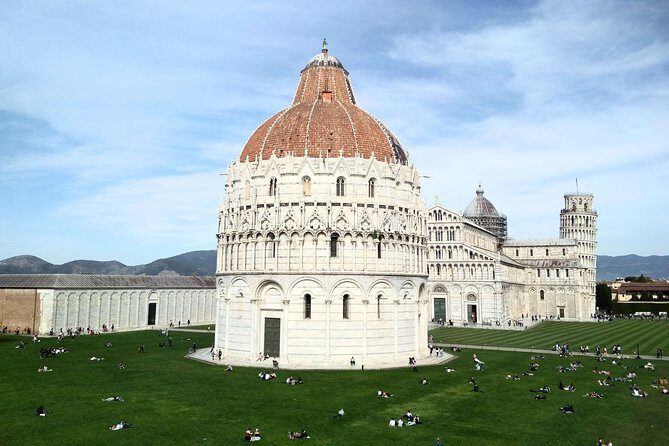 Leaning Tower and Cathedral of Pisa afternoon timed-entry Ticket - Climbing 294 steps: what to expect on the spiral