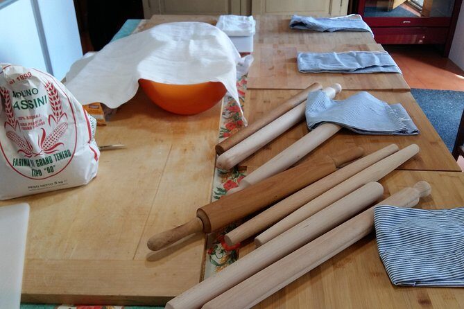 Lezione con Chef di Cucina Tradizionale Bolognese - The Quick Reality Check: What This Is (and Isn’t)