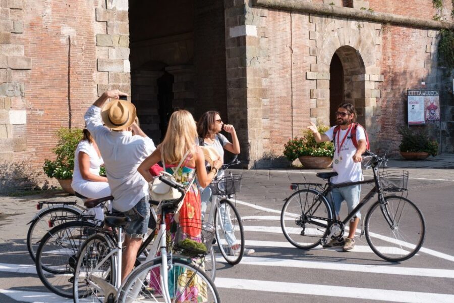 Lucca: 3-Hour Bikes & Bites Foodie Adventure like a Local - Pedaling Lucca: Why Biking Works So Well Here