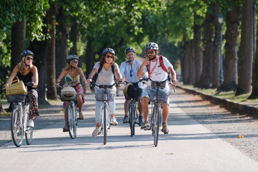 Lucca: 3-Hour Bikes & Bites Foodie Adventure like a Local - City Walls, Squares, and the Green-Wall Look That Stops You