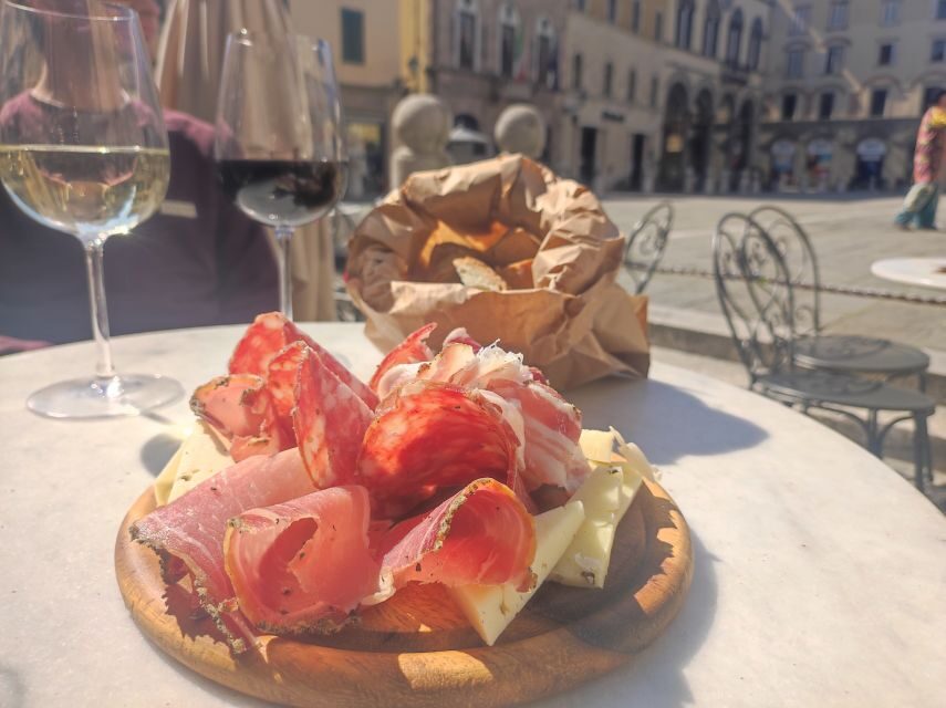 Lucca: Guided Food Walking Tour with Tastings - Bakery street food: cecina and the crispy-soft Tuscan magic
