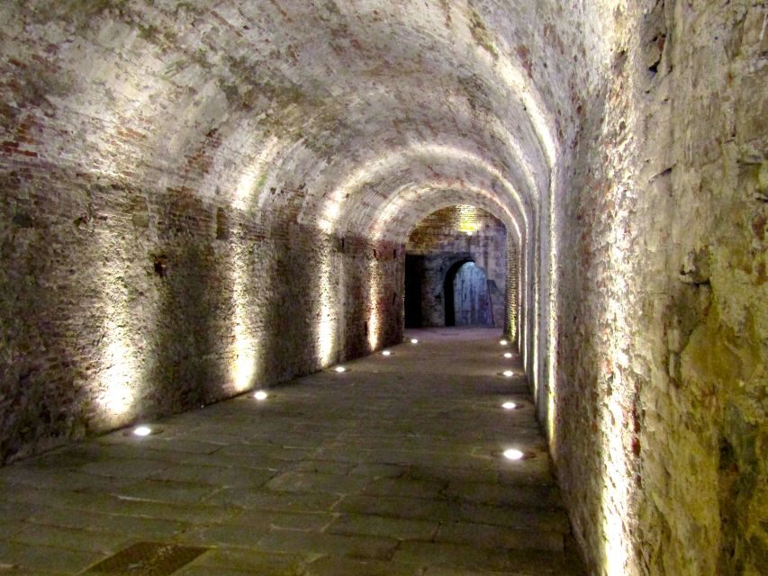 Lucca: Renaissance City Walls Walking Tour - Price and value: what $17 buys you in Lucca