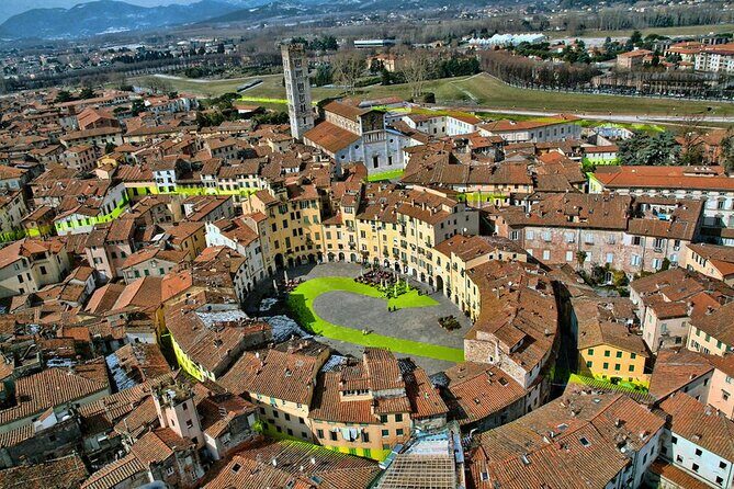 Lucca: Self-Guided Tour by Bike with MAP - Practical route rhythm for your 4-hour window