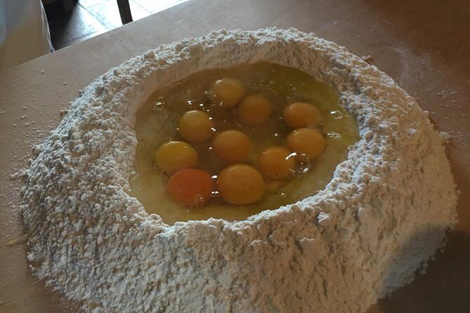 Organic cooking class with a sommelier in an Olive and wine farm - Welcome Coffee, Then Olive Oil and Wine Tastings