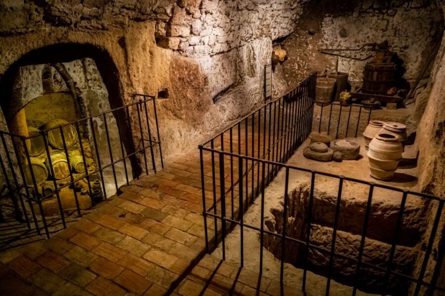 Orvieto: Pozzo della Cava Entry Ticket - Multi-lingual, kid-friendly, and self-guided: how you actually experience it