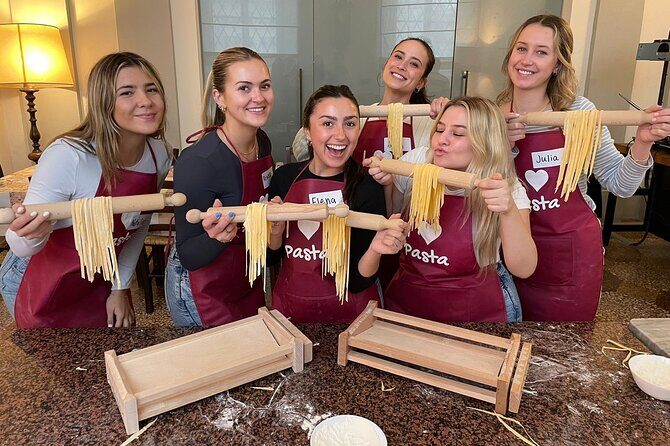 Pastamania - Florence Pasta Making Class - The Class Flow: A 3-Hour, Small-Group Rhythm That Actually Teaches