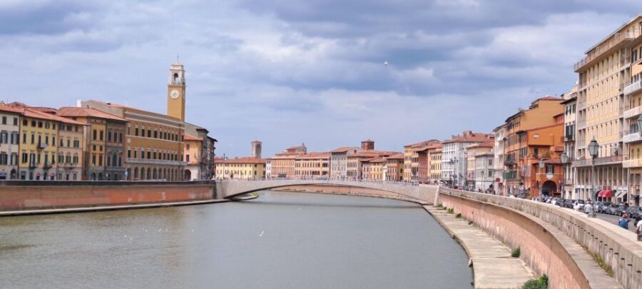Pisa: 2-Hour Walking Tour - External approach to the Cathedral and Leaning Tower: the big payoff moment