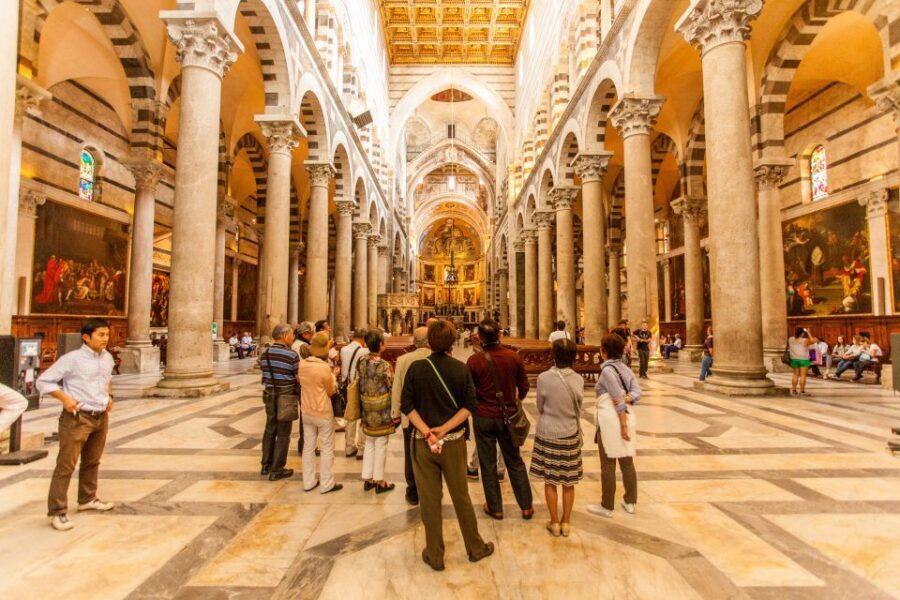 Pisa: Cathedral Guided Tour and Tower tickets & wine tasting - The Tuscan wine tasting: what you get and how to enjoy it