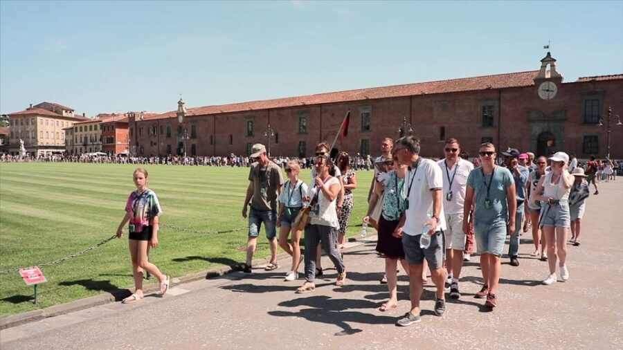 Pisa: Half-Day Afternoon Tour from Florence - Piazza dei Cavalieri and Quick Stops That Add Texture