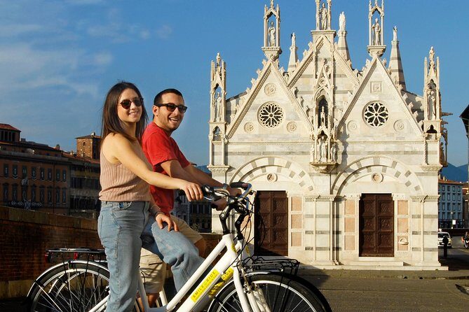 Pisa Self-Guided Bike Tour: Leaning Tower & Square of Miracles - The app and phone holder: your real navigation tools