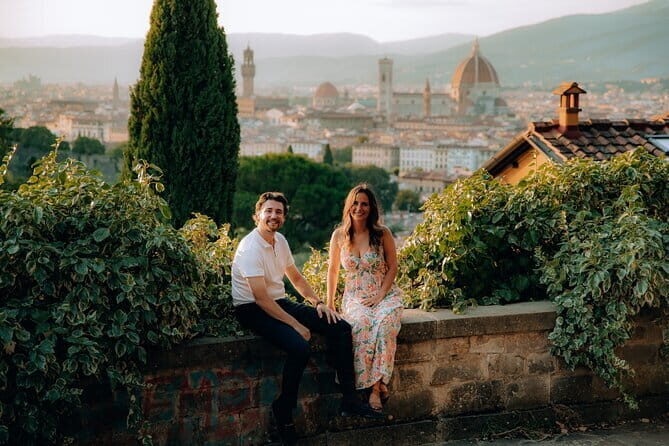 Private Photoshoot in Florence - Where You Meet: Piazza del Duomo and a Clear Start