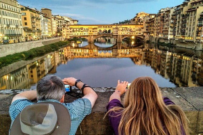 Private Photoshoot in Florence - How the Photoshoot Works: Direction, Comfort, and Real Timing