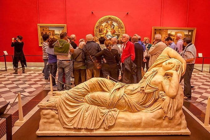 Private Uffizi Gallery Tour with Reserved Entry - Meeting at Piazzale degli Uffizi and getting settled fast