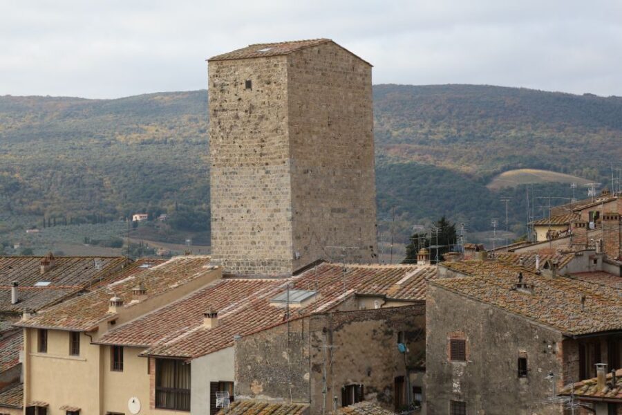 San Gimignano Campatelli Home and Tower Visit - Why San Gimignano’s Tower-House Makes Sense for 45 Minutes