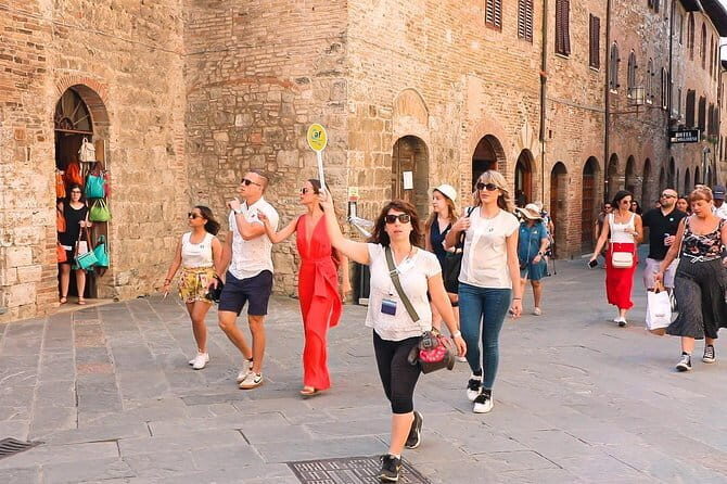 San Gimignano, Siena, Monteriggioni, Chianti Day Trip with Lunch & Wine Tasting - Pace and Group Size: The Real Trade-Off on a Long Day
