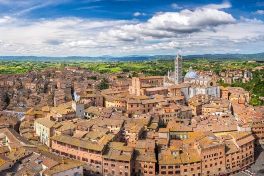 Siena: 3h Private City Walking Tour with Optional Cathedral - Via Camporegio and the Banchi di Sopra: Siena at postcard angle