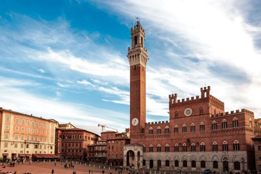 Siena: Private Custom Tour with a Local Guide - Photo stops that actually help you later