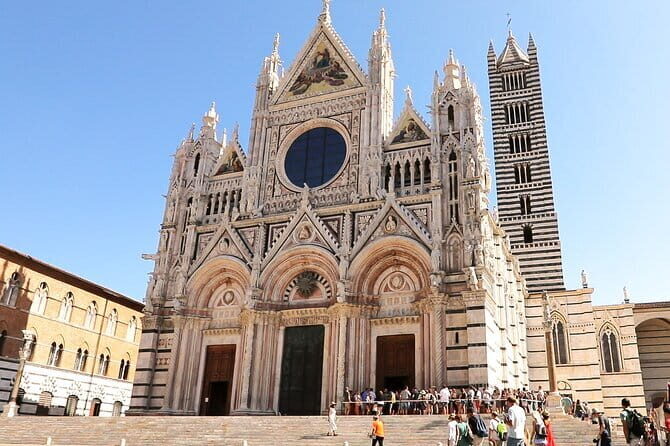 Siena San Gimignano Pisa Escorted Transport and Optional Lunch - A One-Day Loop Through Tuscany: Pisa, Siena, San Gimignano