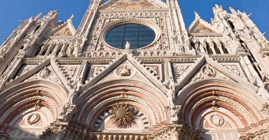 Siena: Walking Tour and Skip-the-Line Duomo Tickets - Palazzo Salimbeni and Palazzo Tolomei: wealth, banking, and Gothic drama