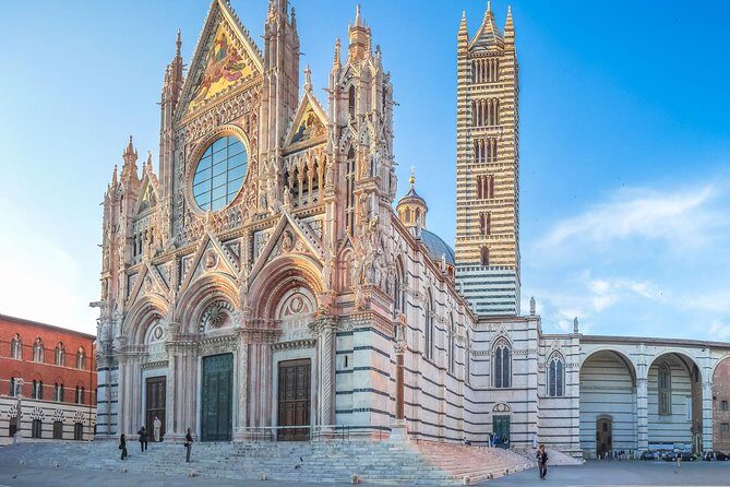 Skip the Line: Siena Duomo and City Walking Tour - Timing, clothes, and cobblestone sanity