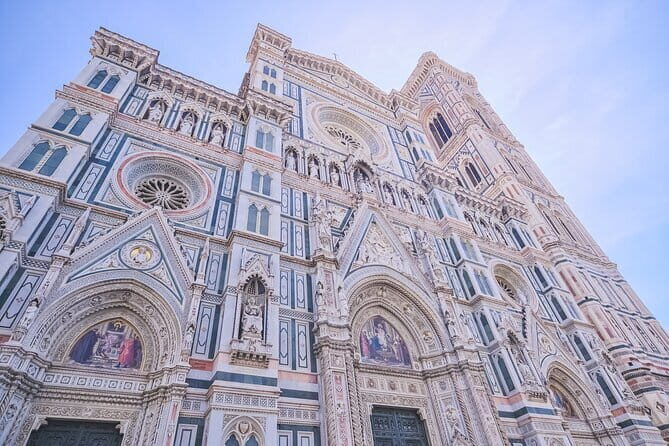 Small Group Florence Cathedral Guided Tour with Priority Access - Getting Oriented at the Cathedral Exteriors (Red and Green, Up Close)