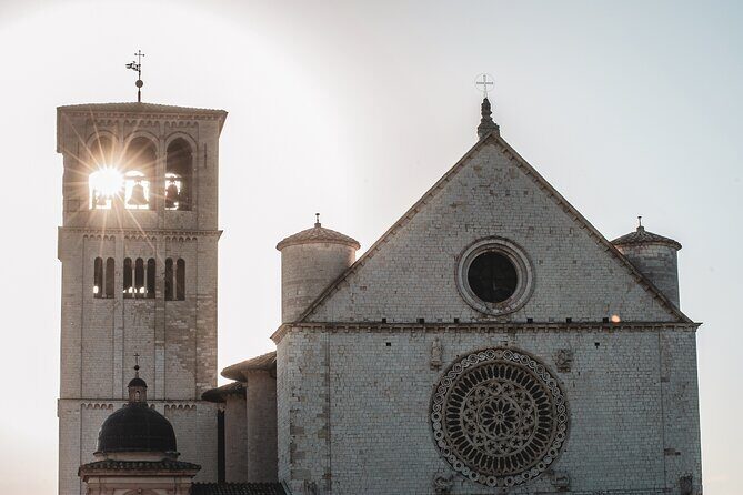 Small Group Tour of Assisi and St. Francis Basilica - Roman Amphitheater Ruins and the Rocca Maggiore View