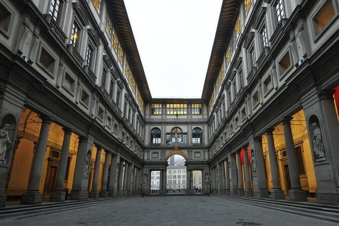 Small Group Uffizi & Accademia Museum with Walking Tour - The Florence walk between museums: Signoria, streets, and the Duomo outside