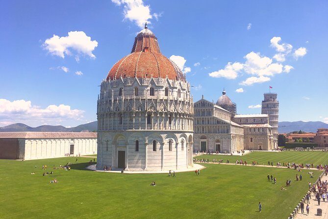 Square of Miracles guided tour with Leaning Tower ticket (option) - Timing, standing, and the heat reality on the square