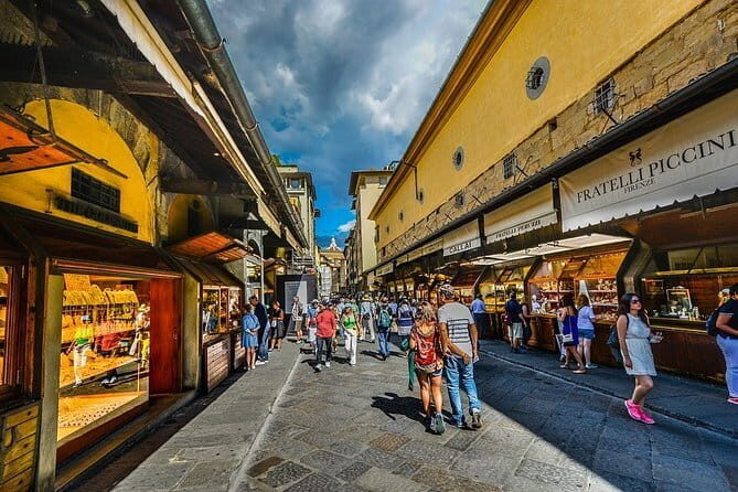 The Best of Florence Walking Tour in a Small Group - Starting near San Giovanni: why the first minutes matter