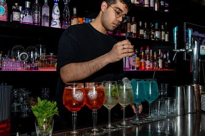 Tipsy Tour: Guided Bar Crawl In Florence with Dark History - Florence bar crawl with dark stories: what the night really feels like
