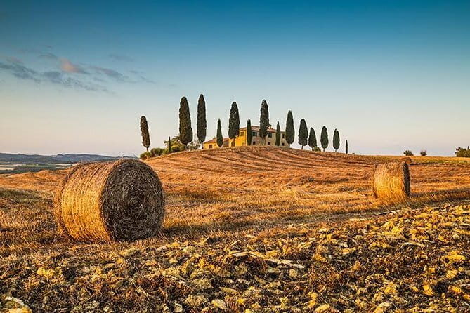 Tipsy Tour: Guided Bar Crawl In Florence with Dark History - Stop 1: Giardino Martin Lutero and the Aldo river golden hour