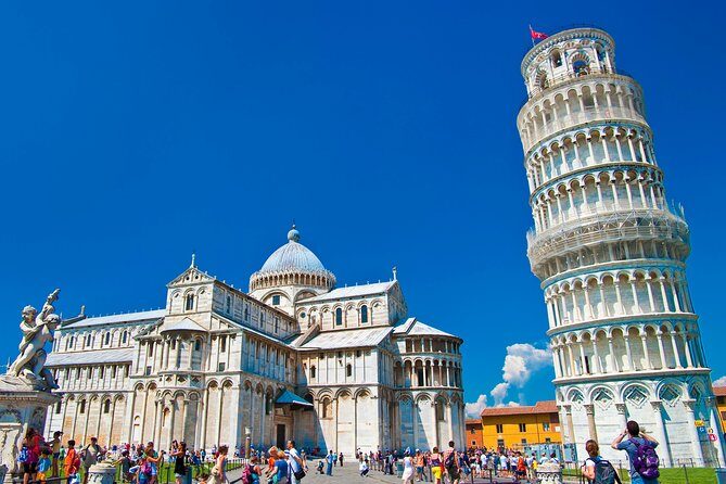 Tuscany: Day Trip to Pisa, Siena, San Gimignano, and Chianti - San Gimignano: UNESCO towers, Piazza della Cisterna, and the best kind of wandering