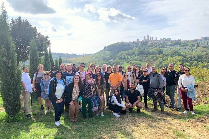 Tuscany Experience: Pisa, Siena, San Gimignano & Wine Tasting - Pisa’s Piazza dei Miracoli: the reason the day trip starts here