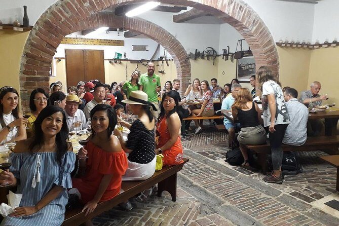 Tuscany Wine & Hills from Florence - Small Group - Montalcino and the Brunello tasting: what you’re paying for