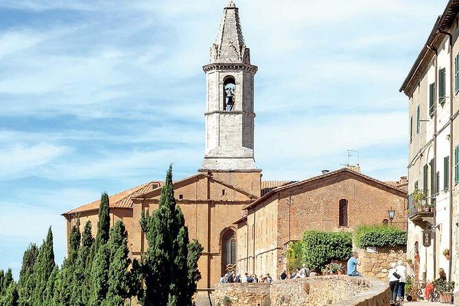 Tuscany Wine & Hills from Siena - Small Group - Montepulciano: Free Time Plus Real Wine Stops
