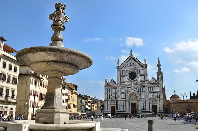Uffizi Gallery: Entry tickets + audio guide - Upgrade to a Live Guide: Meeting Under Giotto