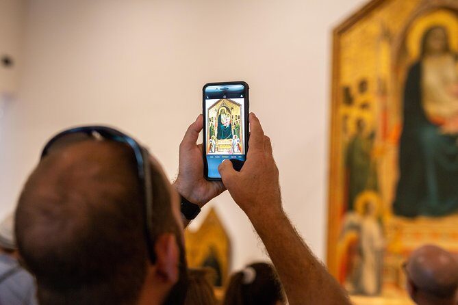Uffizi Gallery Skip The Line Ticket or Guided Tour Options - Leonardo and Michelangelo: how the guide connects the dots
