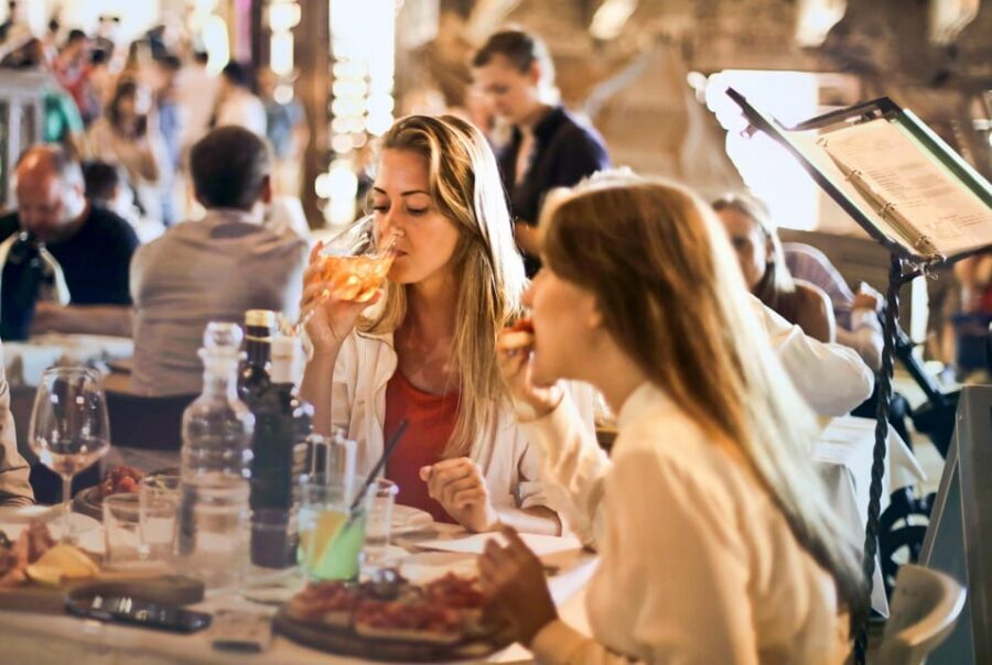 Walking Tour in Siena with Tastings and Stories - Where you meet and how to start on the right foot