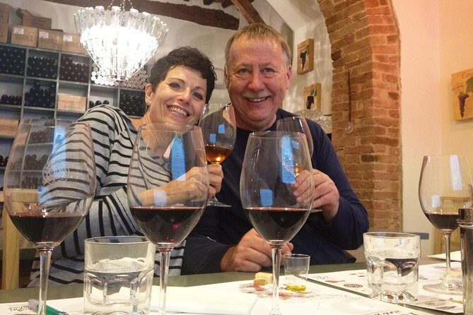 Wine Class - Tuscan Classics - Why This Siena Wine Class Works When You Want More Than a Sip