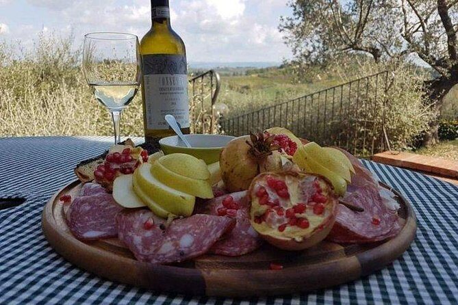 Wine Tour with Lunch and Wine Tasting - Who should book this wine tour, and who might skip it